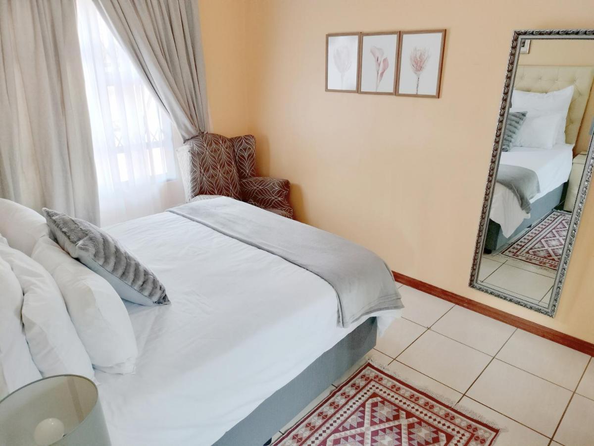 Sunrise Guesthouse Pretoria-Noord Buitenkant foto